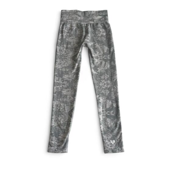 Size Medium Women’s Best leggings in a grey and white patterned design 🩶 - Picture 3 of 5